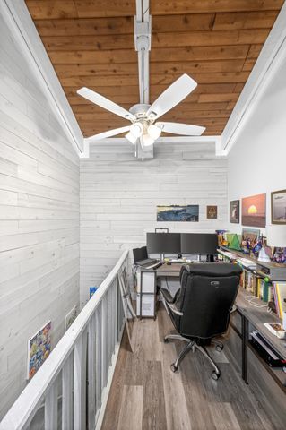 21 NE Wedgewood Lane, Fort Walton Beach, FL 32547