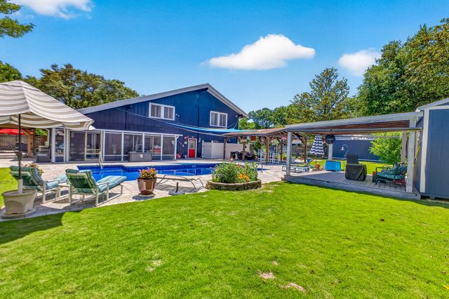 21 NE Wedgewood Lane, Fort Walton Beach, FL 32547