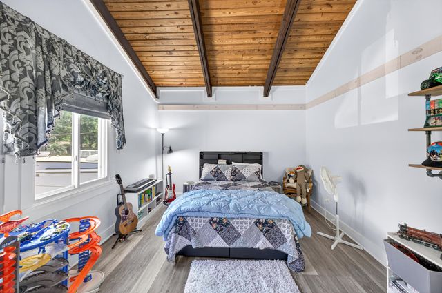 21 NE Wedgewood Lane, Fort Walton Beach, FL 32547