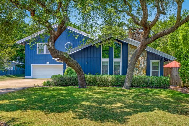 21 NE Wedgewood Lane, Fort Walton Beach, FL 32547