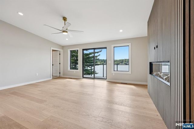 12 Rocky Point Road, West Milford, NJ 07421