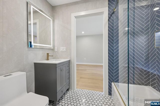 12 Rocky Point Road, West Milford, NJ 07421