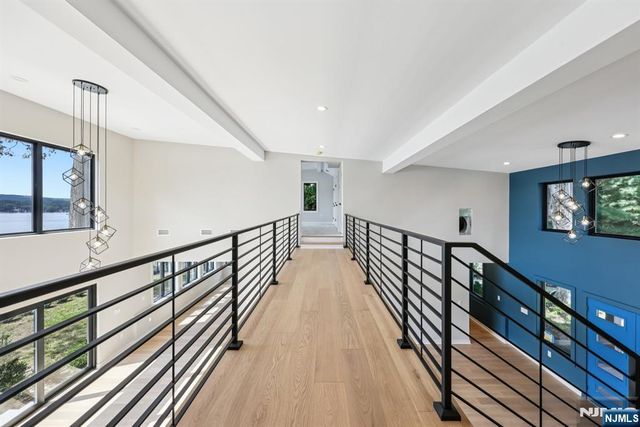 12 Rocky Point Road, West Milford, NJ 07421