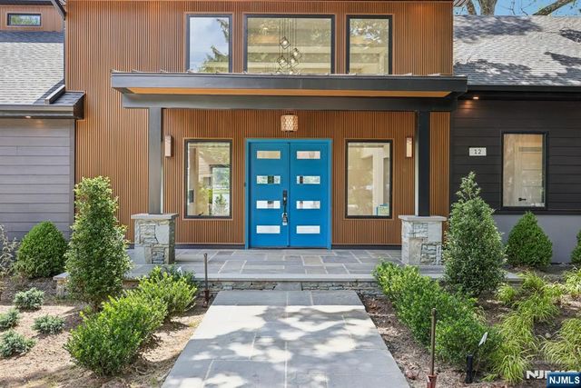 12 Rocky Point Road, West Milford, NJ 07421