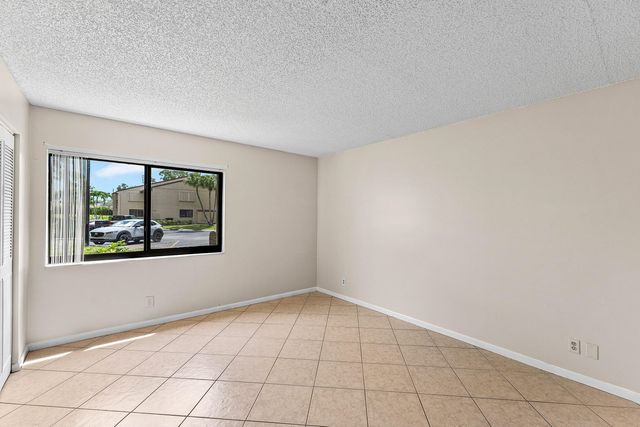 509 Shady Pine Way C1, Greenacres, FL 33415