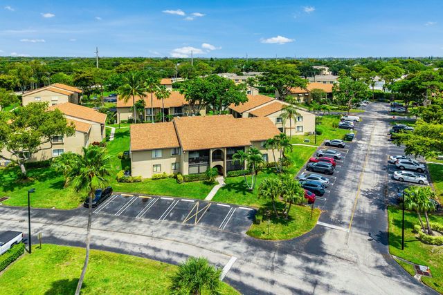 509 Shady Pine Way C1, Greenacres, FL 33415