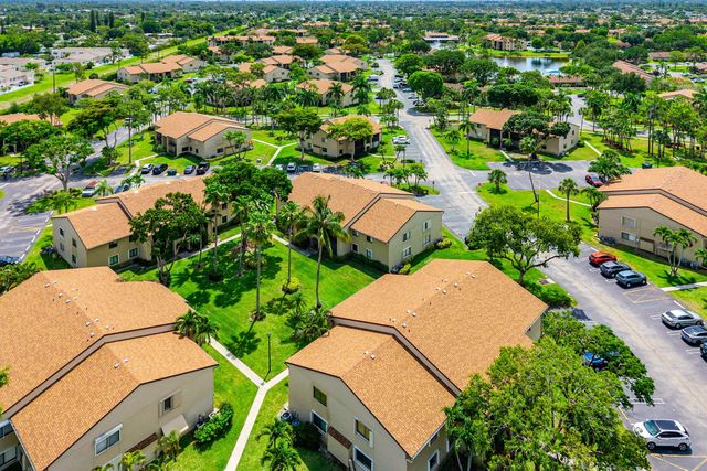 509 Shady Pine Way C1, Greenacres, FL 33415