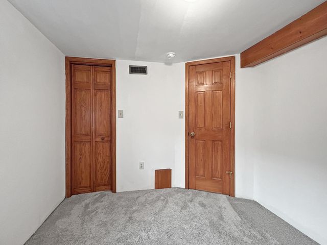 879 19th Avenue SE, Minneapolis, MN 55414