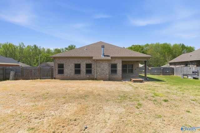 117 Khaki Ridge Drive, Hazel Green, AL 35750
