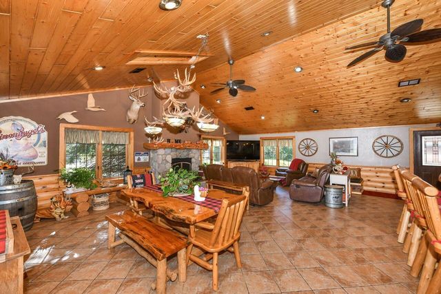 W179S8246 Pioneer DRIVE, Muskego, WI 53150