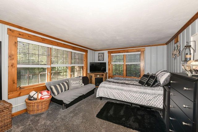 W179S8246 Pioneer DRIVE, Muskego, WI 53150
