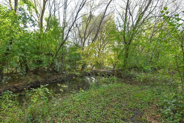 W179S8246 Pioneer DRIVE, Muskego, WI 53150