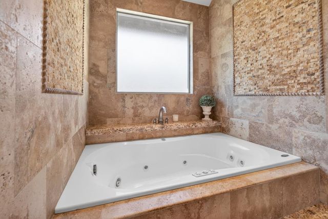 5830 Mariposa Ave, Citrus Heights, CA 95610