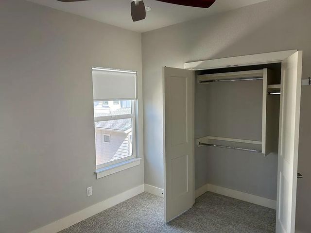 2209 Willow ST B, Austin, TX 78702