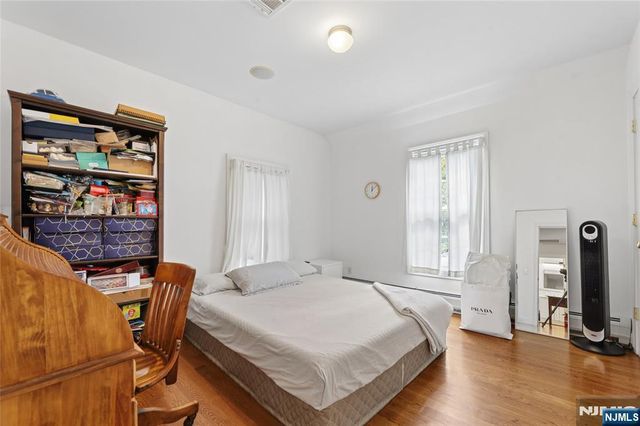 253 Clinton Avenue, Tenafly, NJ 07670