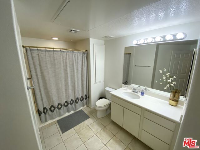 12963 Runway Road 314, Los Angeles, CA 90094