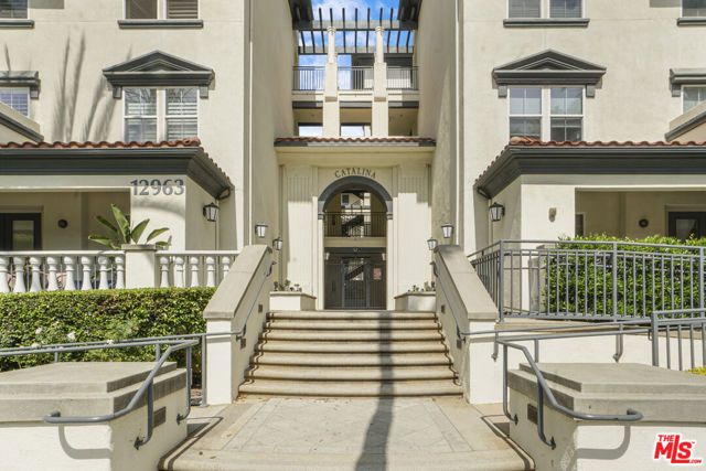 12963 Runway Road 314, Los Angeles, CA 90094