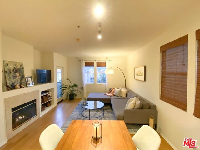 12963 Runway Road 314, Los Angeles, CA 90094