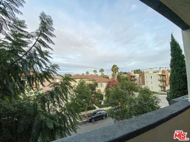 12963 Runway Road 314, Los Angeles, CA 90094