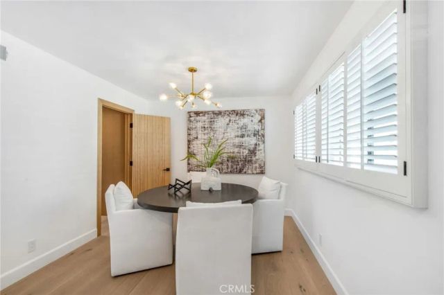 305 Robinhood, Costa Mesa, CA 92627