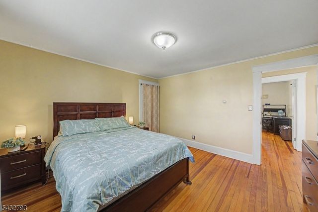 101 Chamberlain Ave, Paterson City, NJ 07502