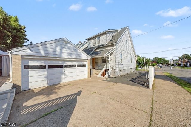 101 Chamberlain Ave, Paterson City, NJ 07502