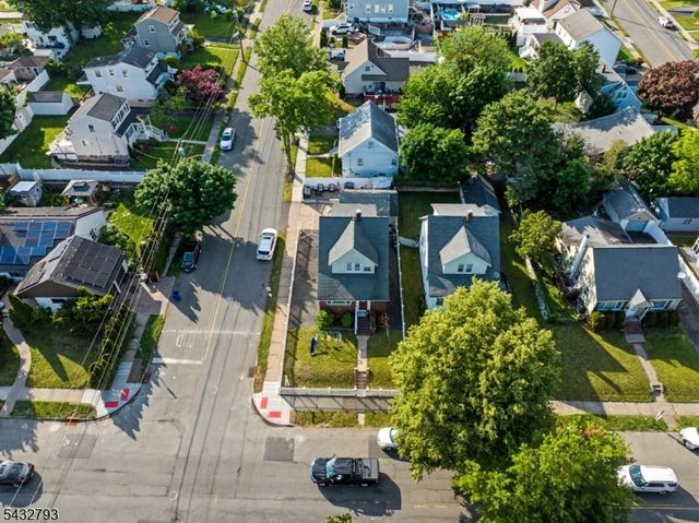 101 Chamberlain Ave, Paterson City, NJ 07502