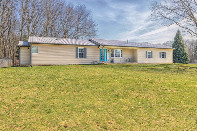 1255 106th Avenue, Plainwell, MI 49080