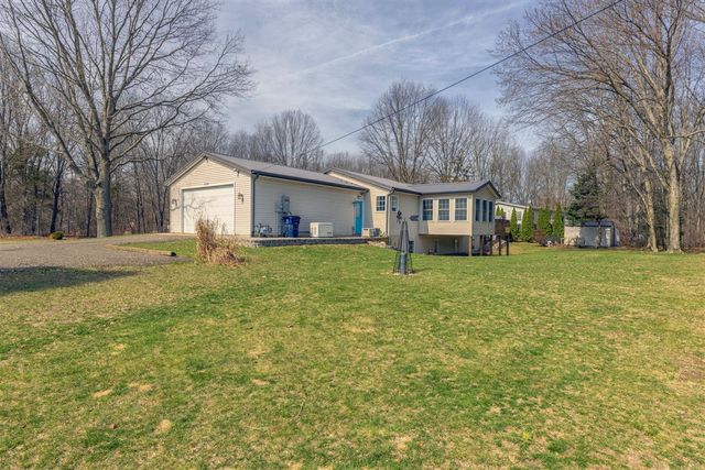 1255 106th Avenue, Plainwell, MI 49080