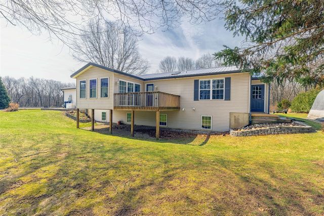 1255 106th Avenue, Plainwell, MI 49080