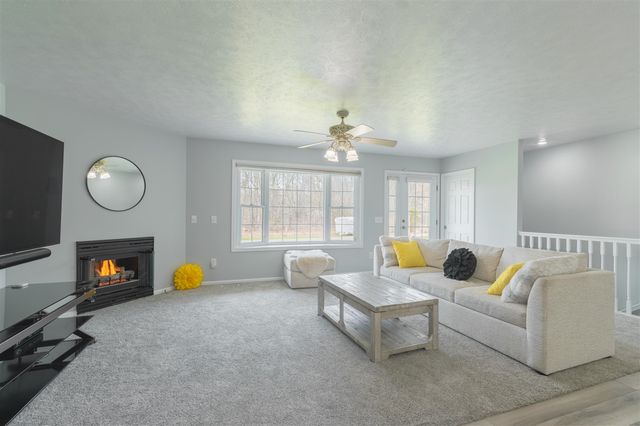 1255 106th Avenue, Plainwell, MI 49080