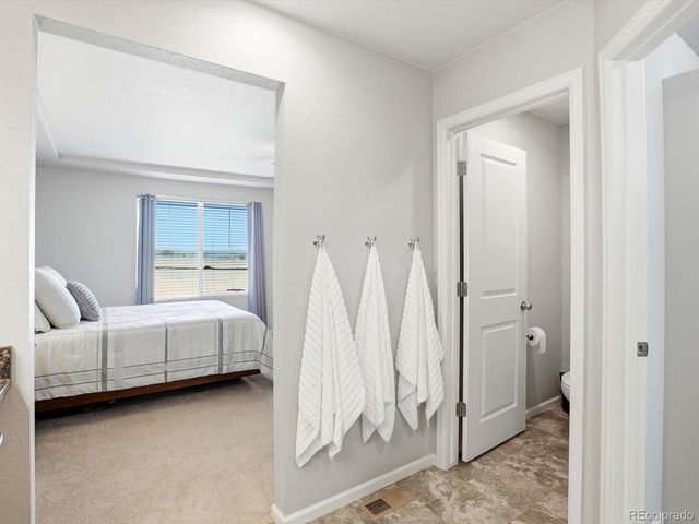 3440 Sandalwood Ln, Johnstown, CO 80534