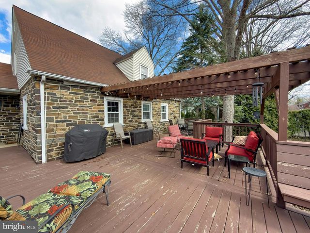 118 ELM DR, Lansdale, PA 19446