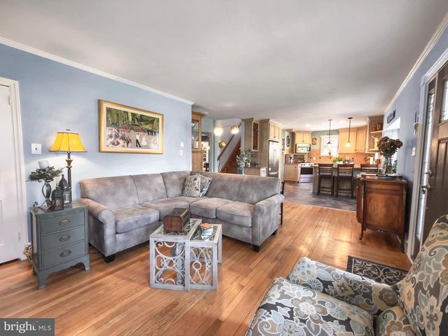 118 ELM DR, Lansdale, PA 19446