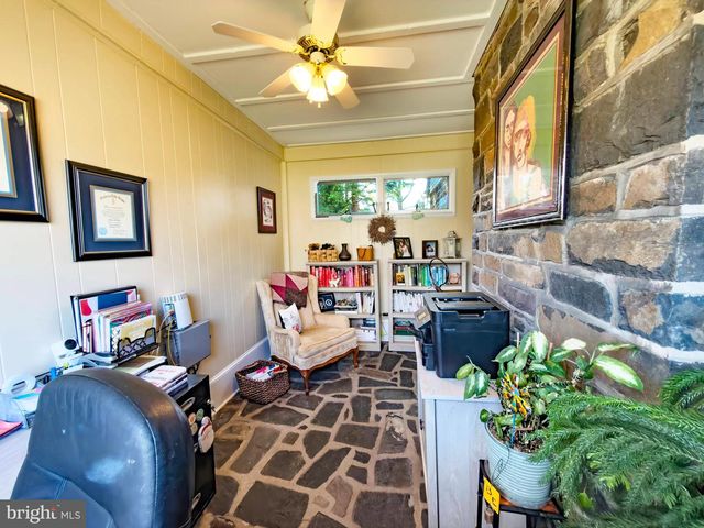 118 ELM DR, Lansdale, PA 19446