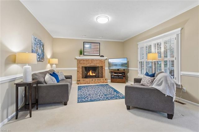 117 Manassas LOOP, Yorktown, VA 23693