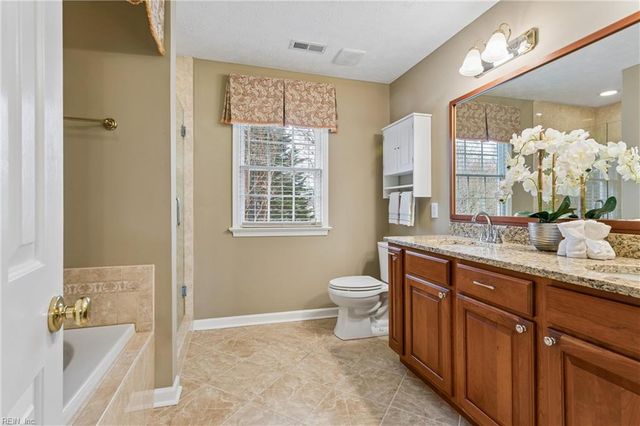 117 Manassas LOOP, Yorktown, VA 23693