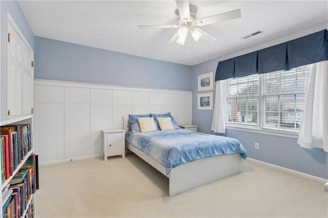 117 Manassas LOOP, Yorktown, VA 23693