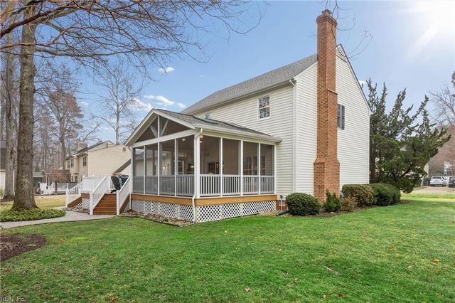 117 Manassas LOOP, Yorktown, VA 23693