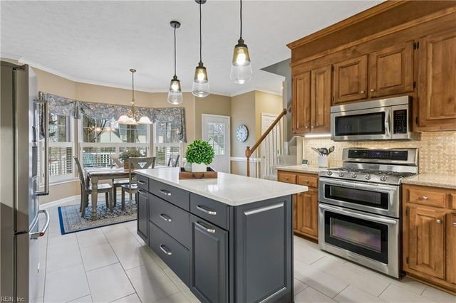 117 Manassas LOOP, Yorktown, VA 23693