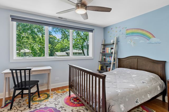 4812 Stonewall Avenue, Downers Grove, IL 60515