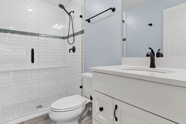 4812 Stonewall Avenue, Downers Grove, IL 60515