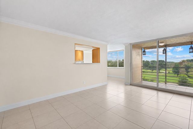 9470 Live Oak Place 409, Davie, FL 33324