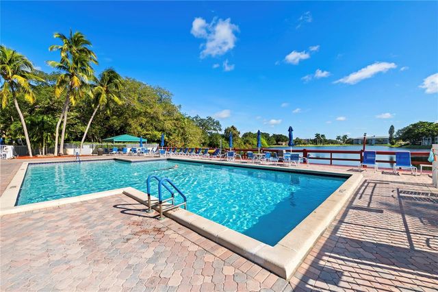 9470 Live Oak Place 409, Davie, FL 33324