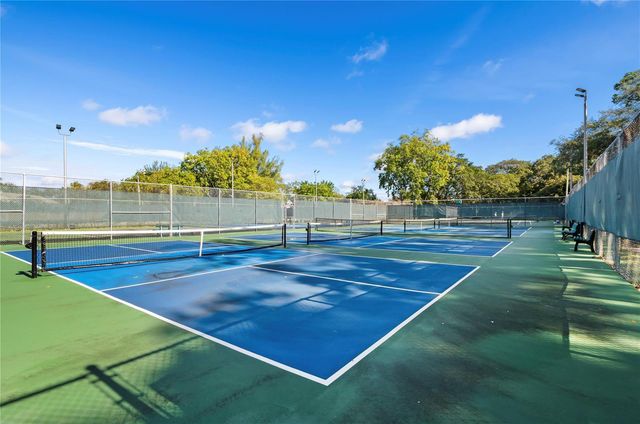 9470 Live Oak Place 409, Davie, FL 33324