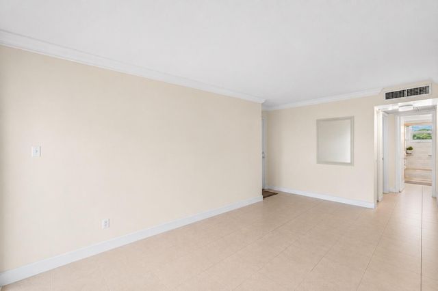 9470 Live Oak Place 409, Davie, FL 33324