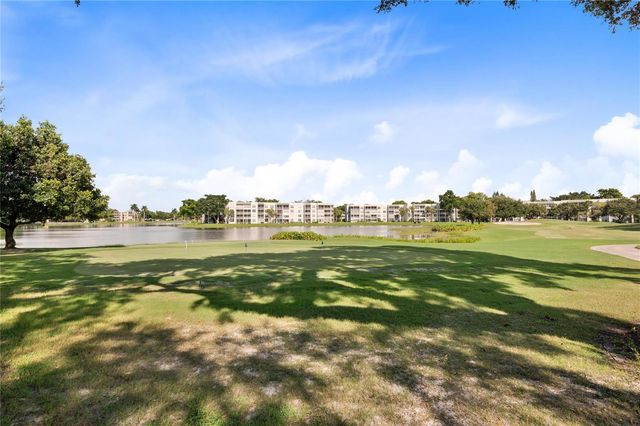9470 Live Oak Place 409, Davie, FL 33324