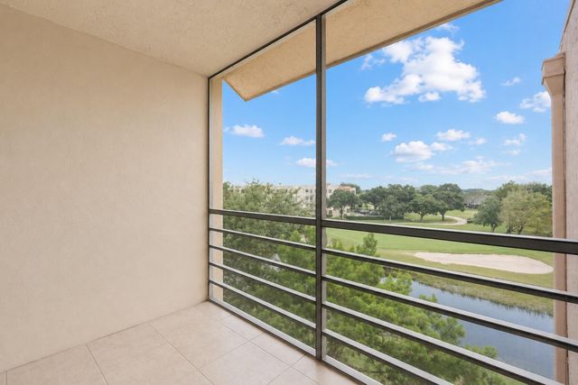9470 Live Oak Place 409, Davie, FL 33324