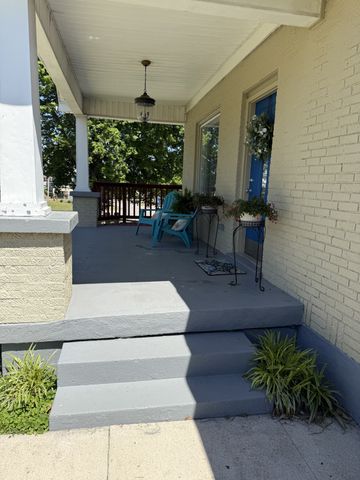 1813 Pearl St, Nashville, TN 37203