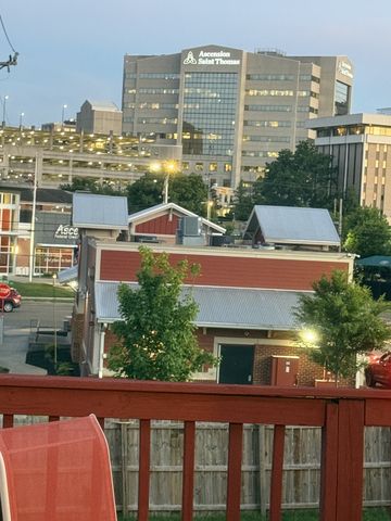 1813 Pearl St, Nashville, TN 37203